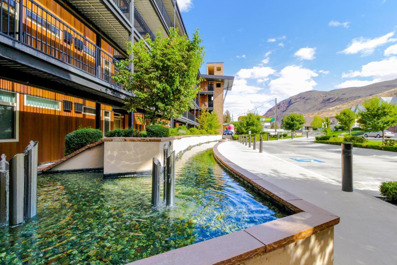 Chelan Resort Suites: Water Sunset Dış mekan fotoğraf