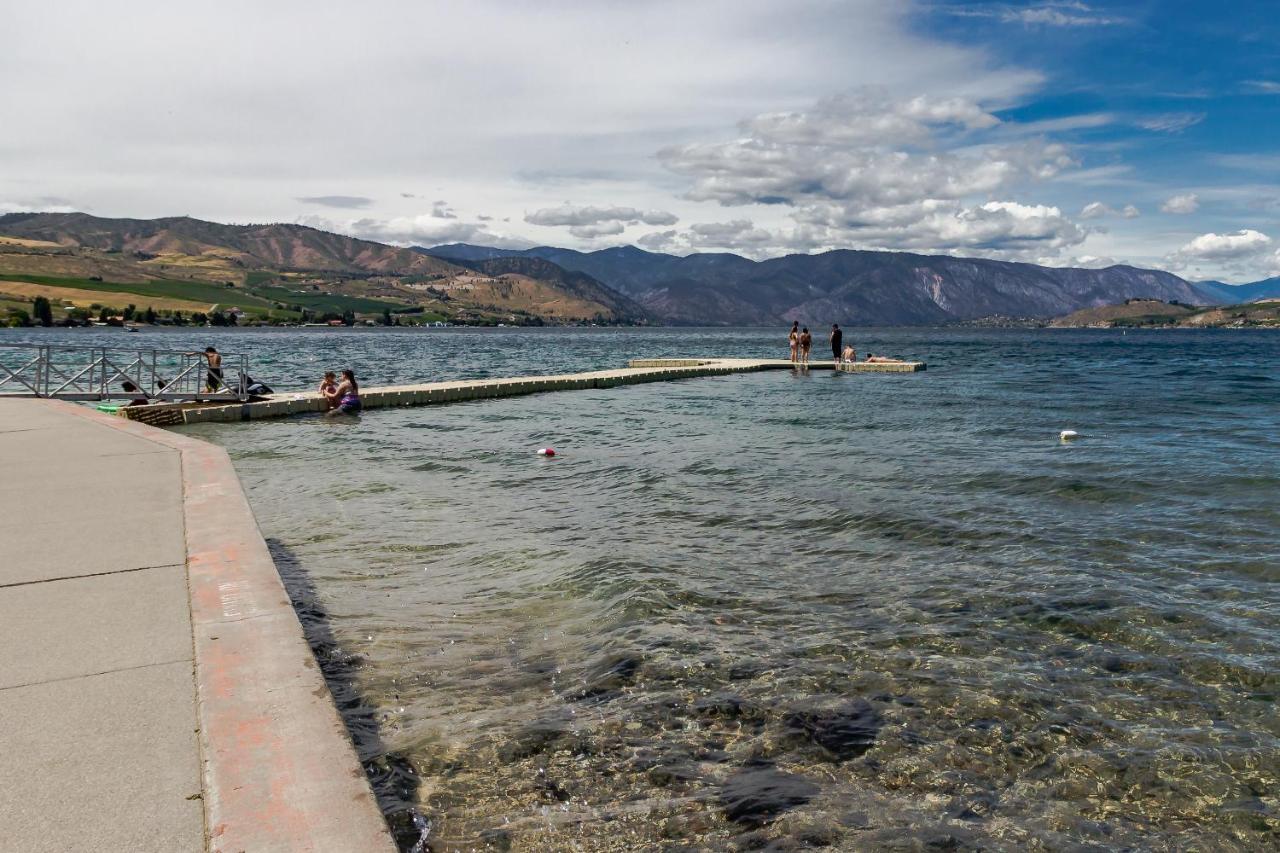 Chelan Resort Suites: Water Sunset Dış mekan fotoğraf